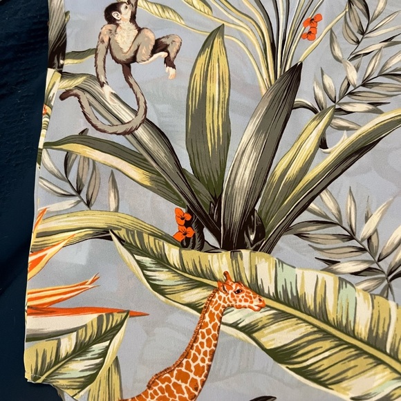 Tropical Monkey and Giraffe Print Ann Taylor Short Sleeve Shirt - Picture 4 of 11